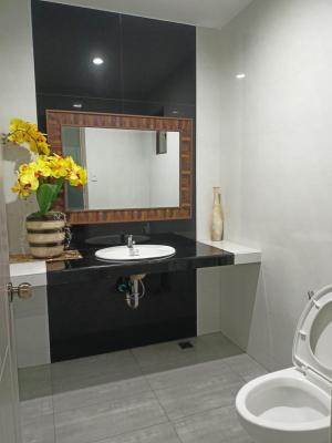 Julian 1 HotSpring Resort<