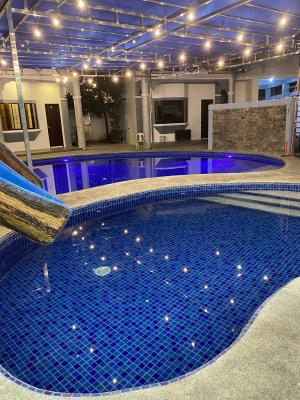 R Palace HotSpring Resort<